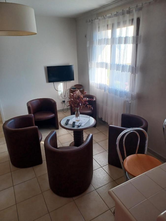 Dynamique Et Splendide Apartamento Bourgoin-Jallieu Exterior foto