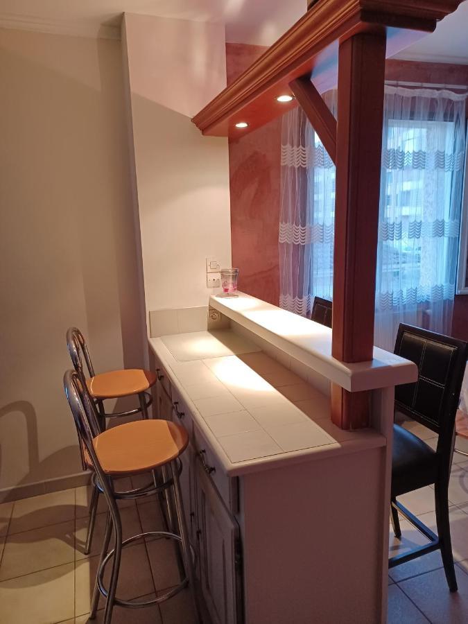 Dynamique Et Splendide Apartamento Bourgoin-Jallieu Exterior foto