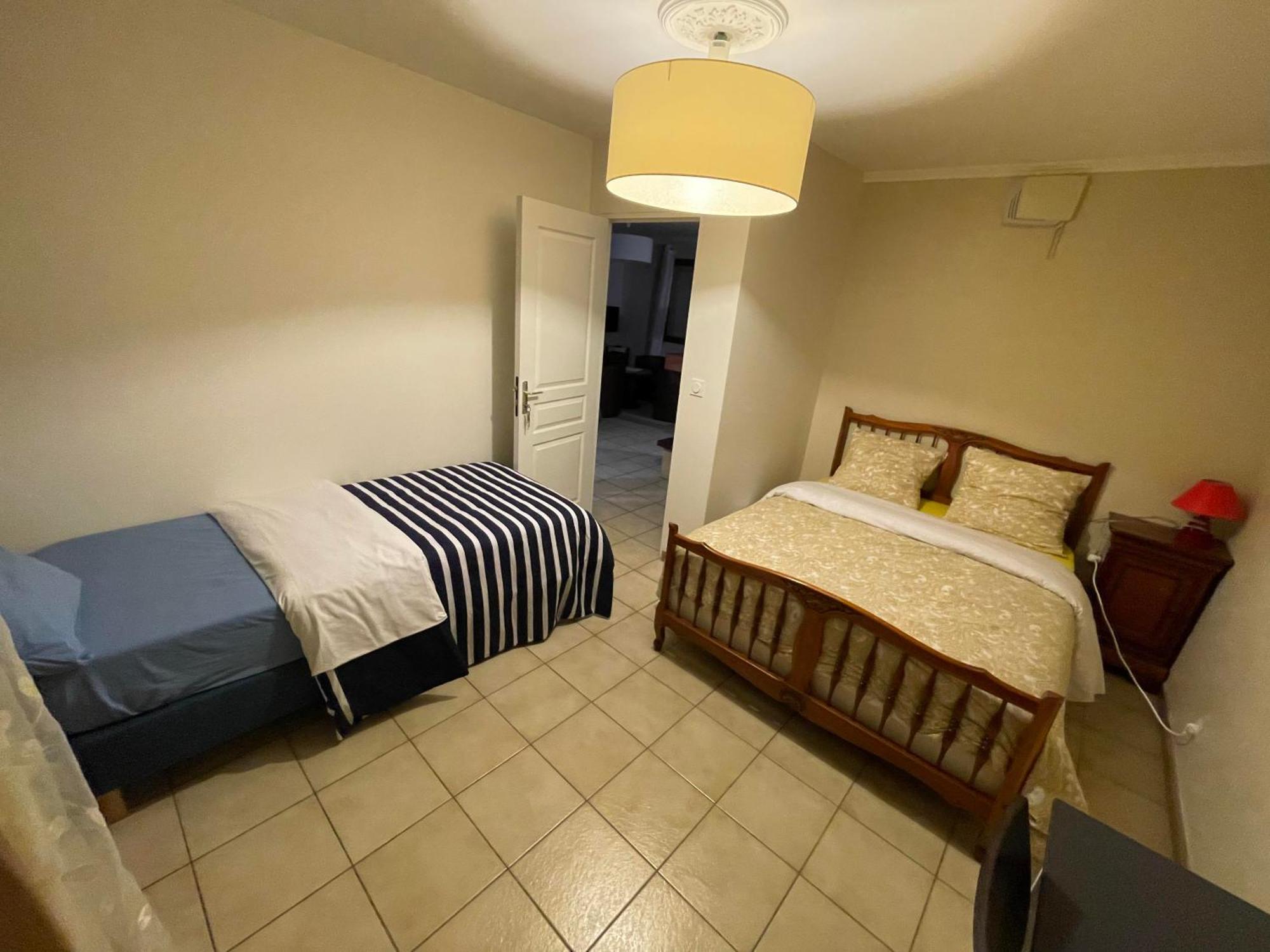 Dynamique Et Splendide Apartamento Bourgoin-Jallieu Exterior foto