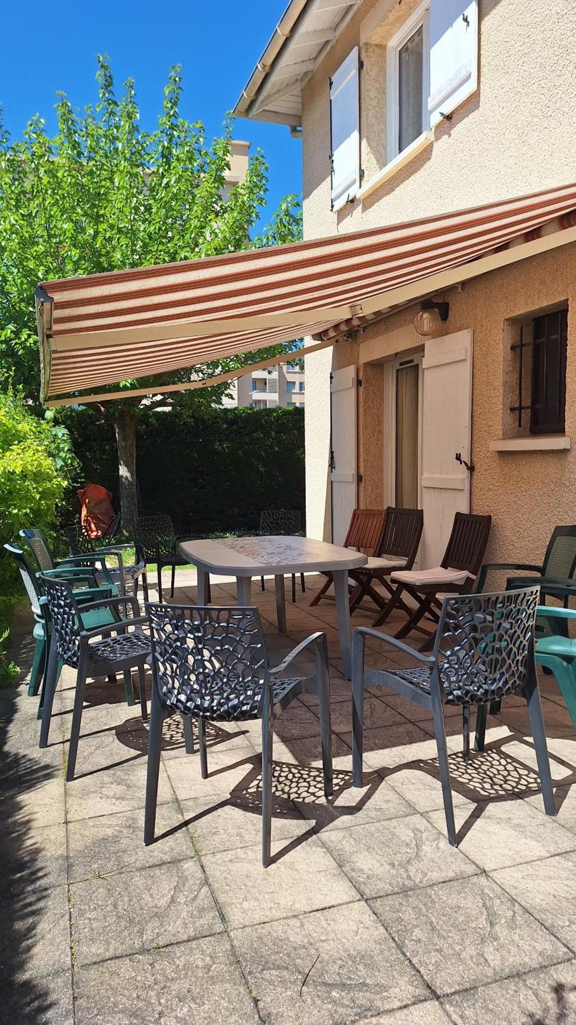 Dynamique Et Splendide Apartamento Bourgoin-Jallieu Exterior foto